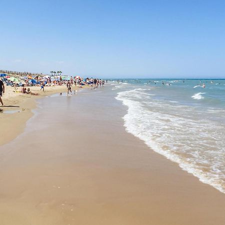 Amazing Apartment In Torrevieja With Wifi Exterior foto
